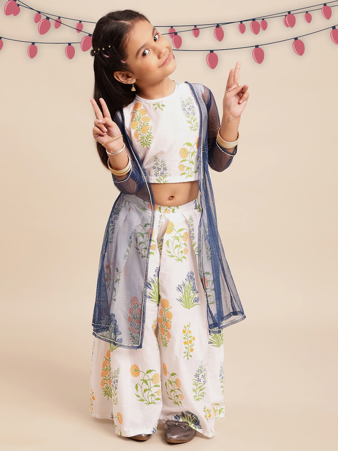 

Ahalyaa Girls White Floral Printed Regular Pure Cotton Top with Palazzos & Shrug