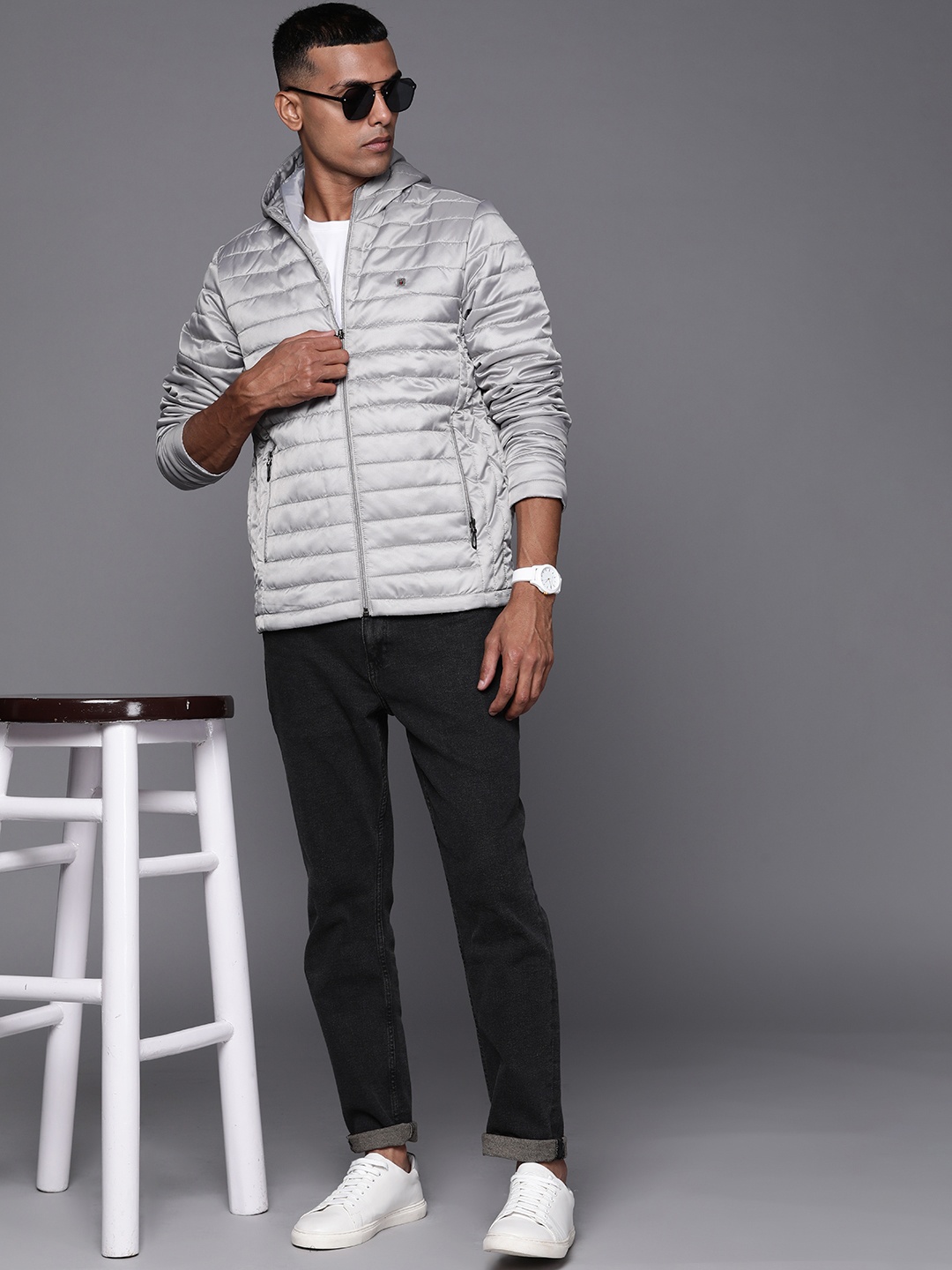 

Louis Philippe Sport Men Grey Hooded Quilted Jacket