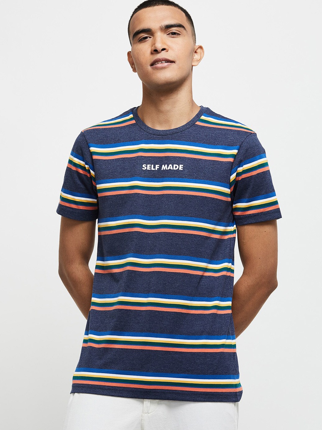 

max Men Navy Blue Striped T-shirt