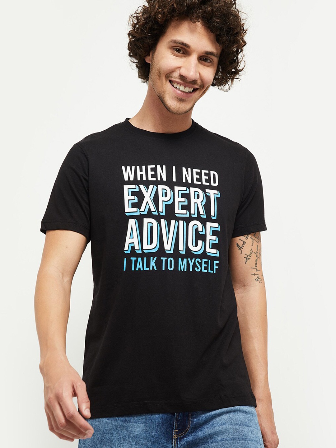 

max Men Black Typography Printed Cotton T-shirt