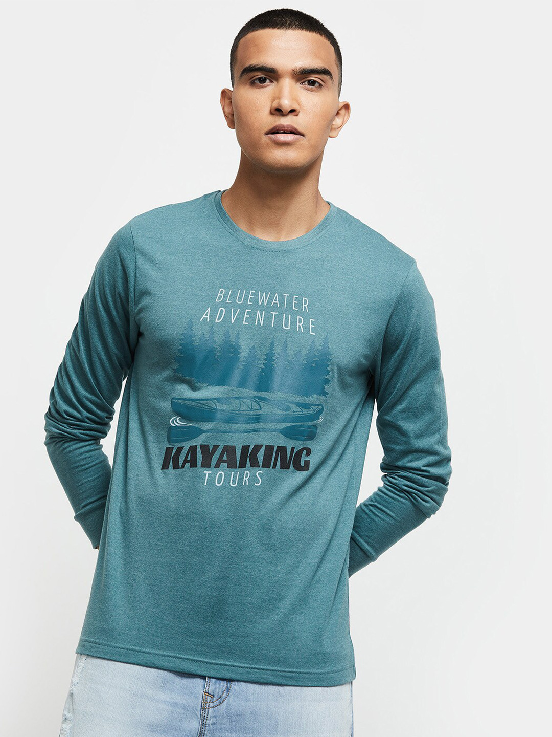 

max Men Green Typography Printed T-shirt