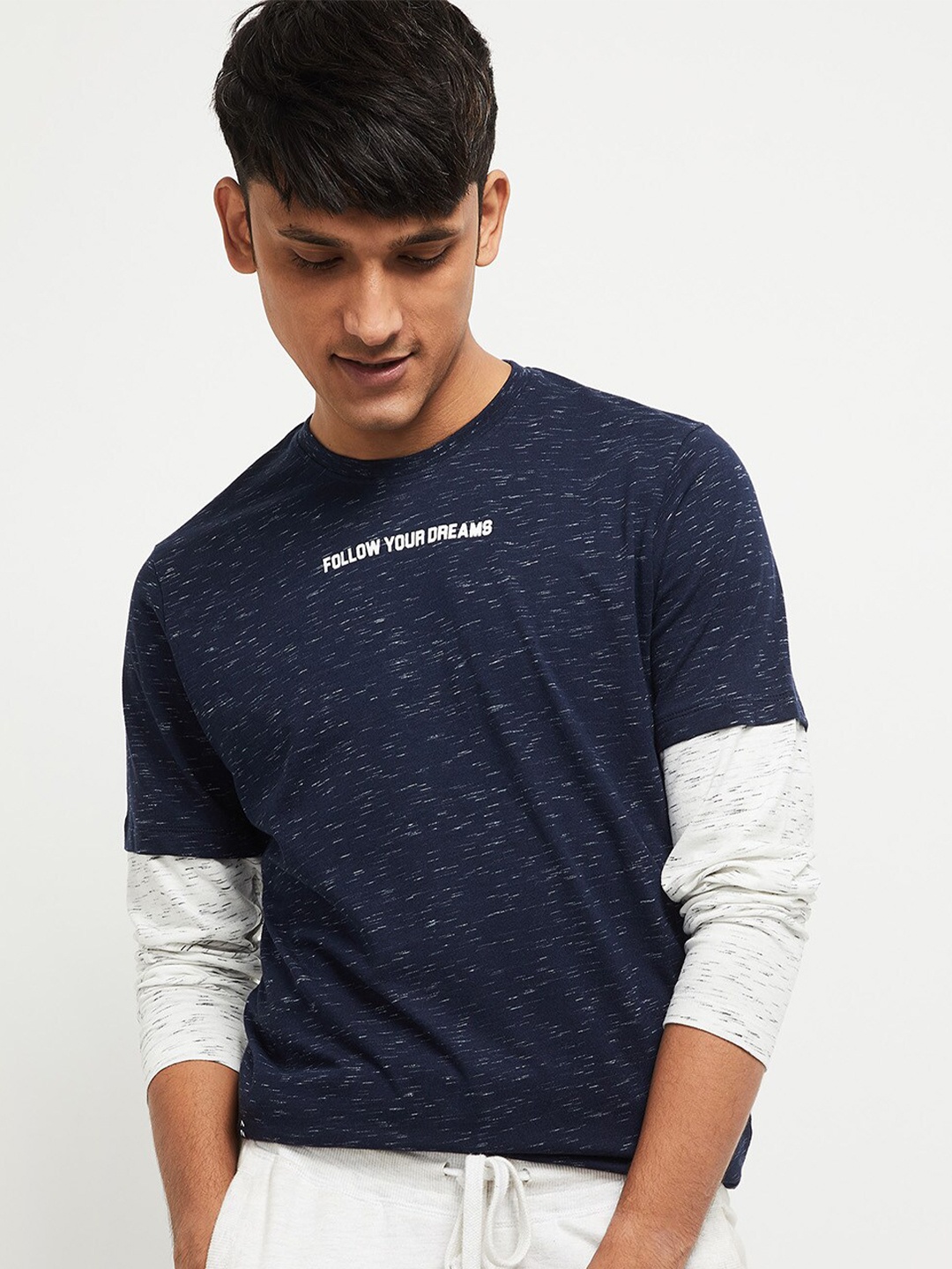 

max Men Navy Blue & White Printed T-shirt