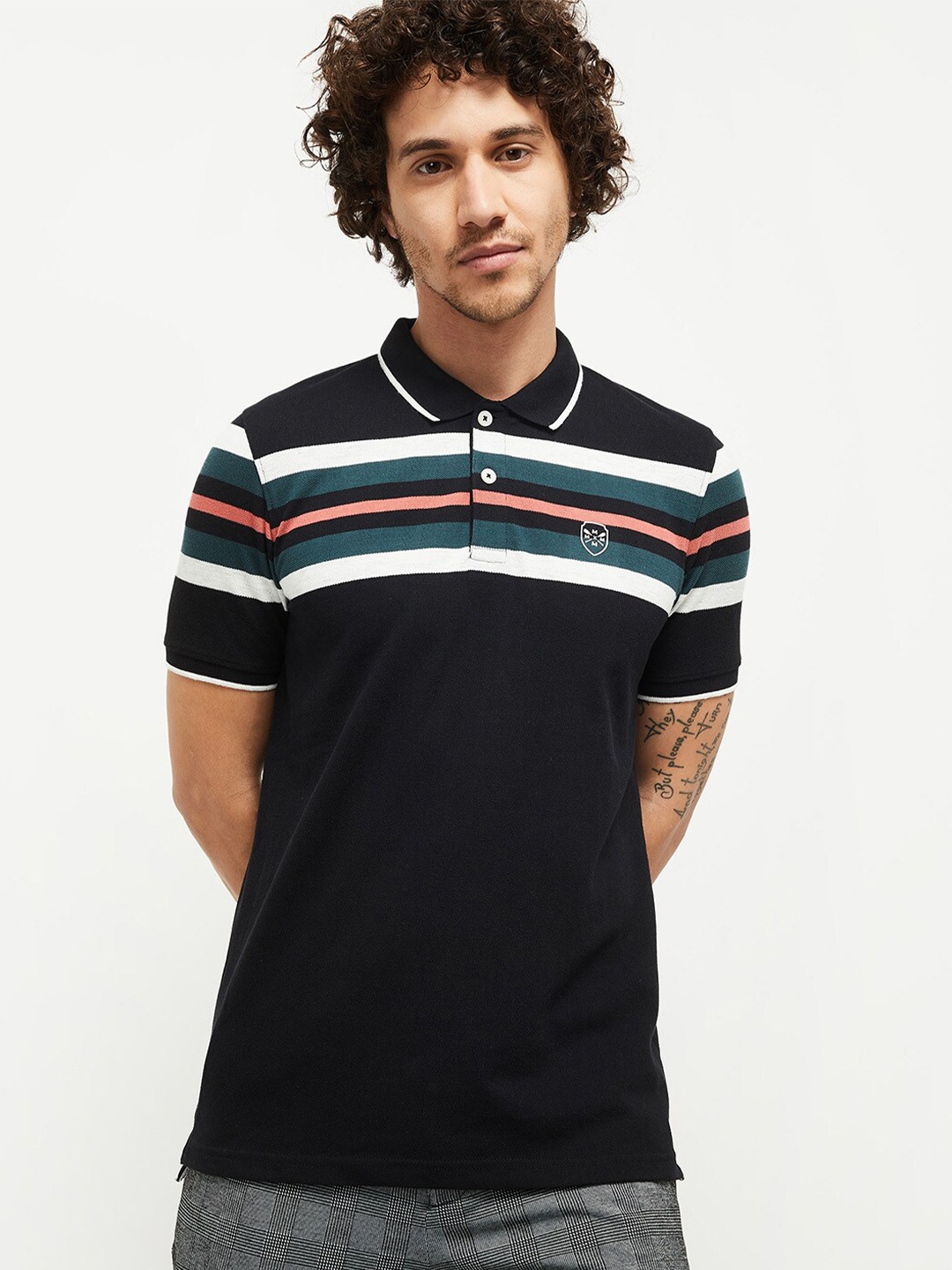 

max Men Black & White Striped Polo Collar T-shirt