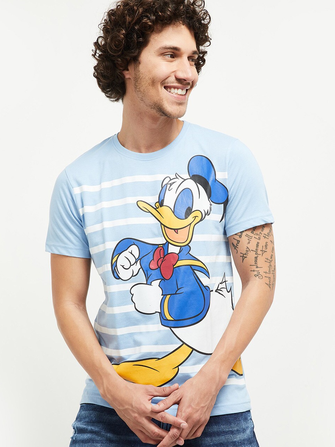 

max Men Blue Donald Duck Printed T-shirt