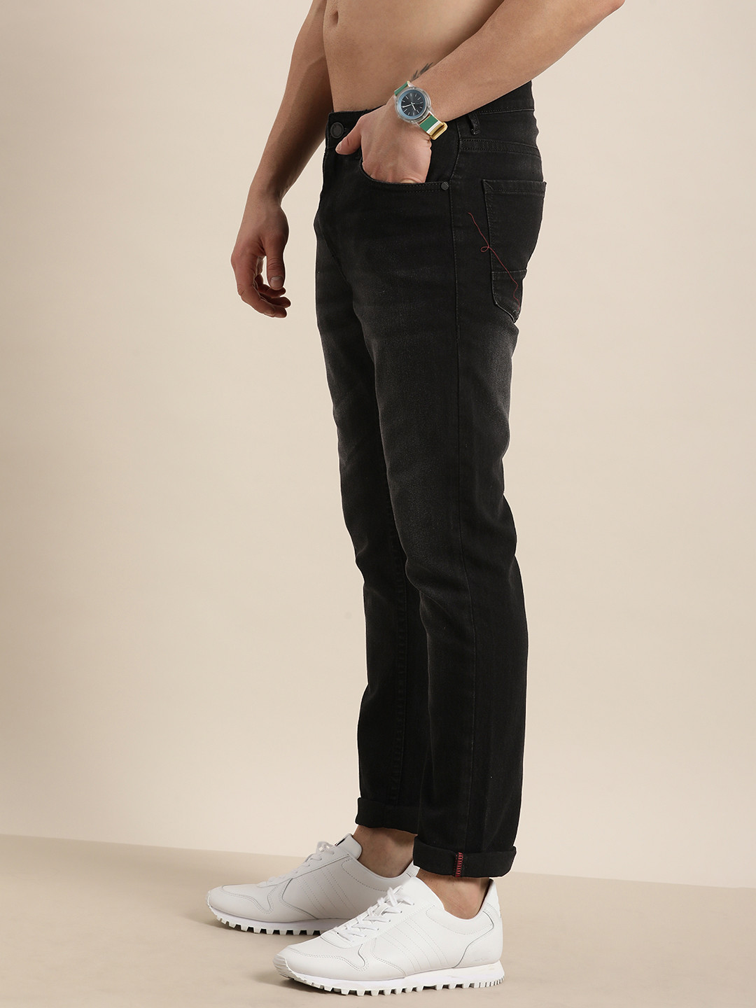 

Moda Rapido Men Black Slim Fit Low-Rise Light Fade Stretchable Jeans