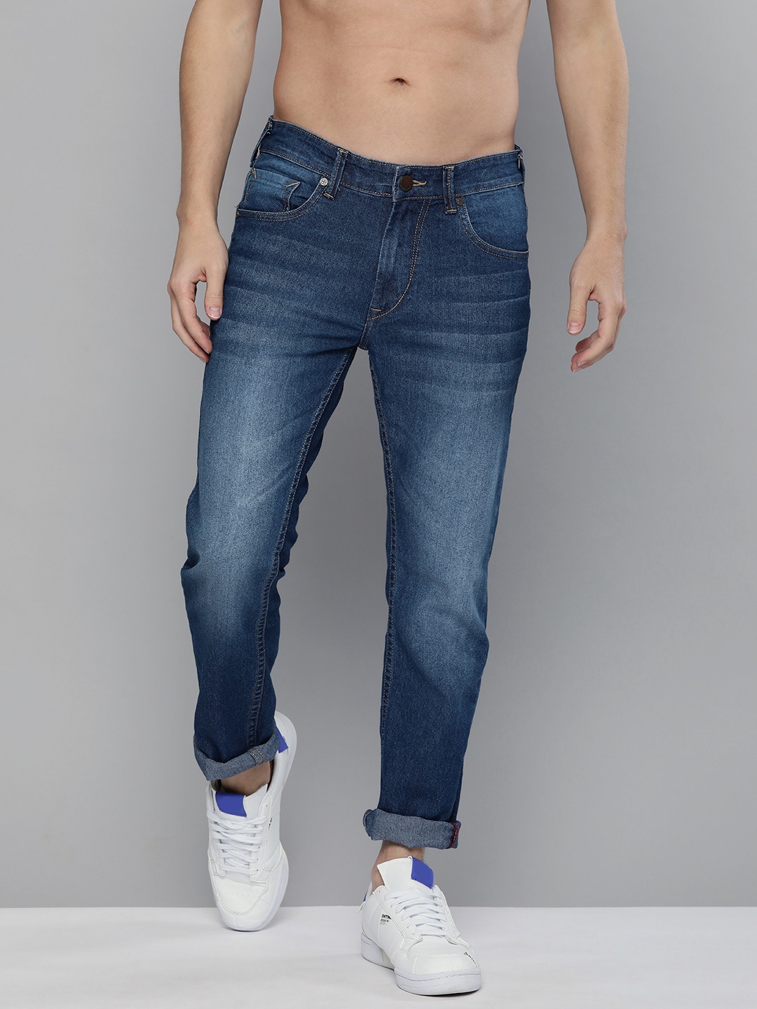 

HERE&NOW Men Indigo Light Fade Stretchable Casual Jeans, Blue