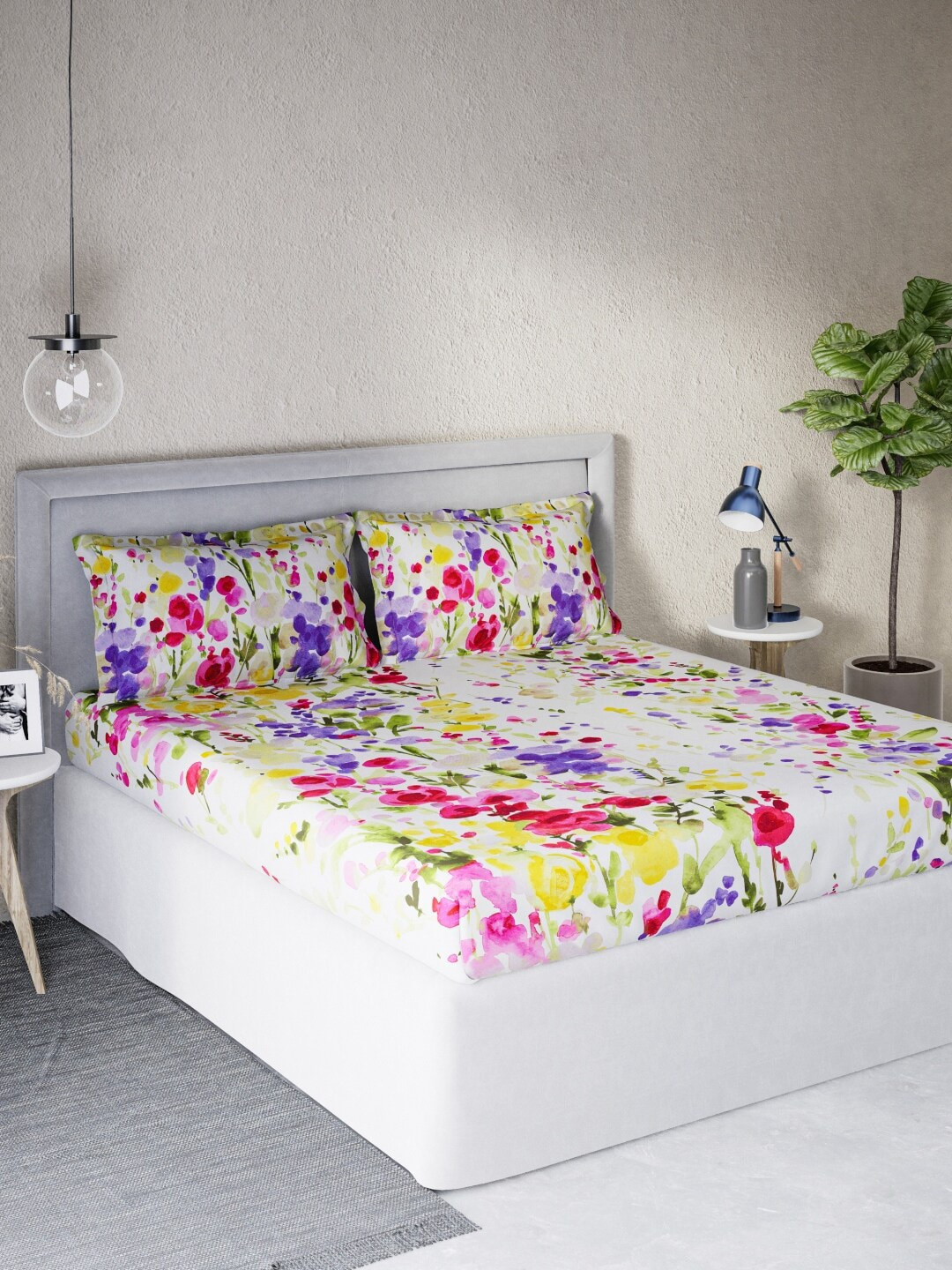 

DDecor Off White & Pink Floral 140 TC Cotton Queen Bedsheet with 2 Pillow Covers