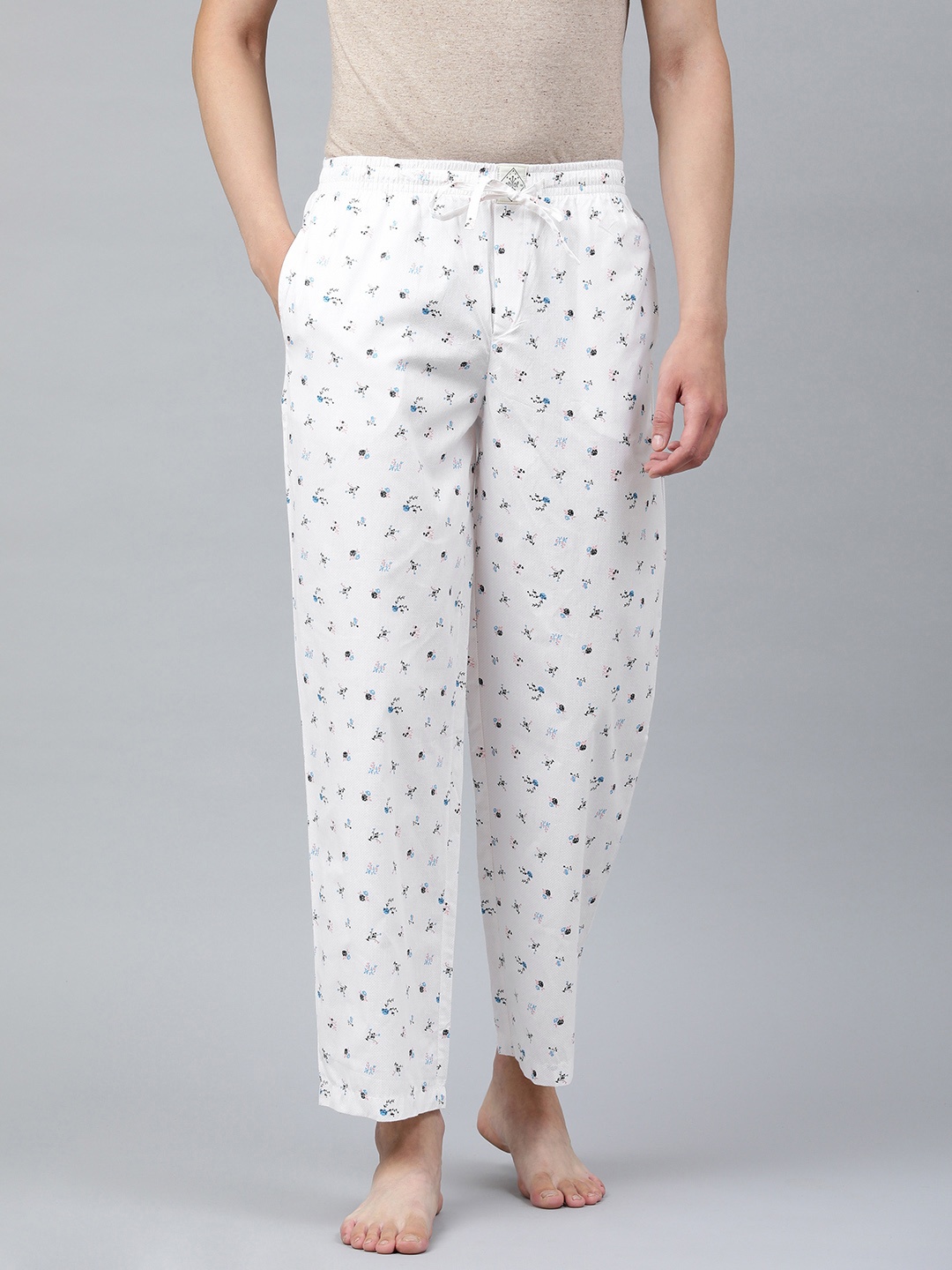 

abof Men White And Blue Printed Regular Fit Pure Cotton Lounge Pants