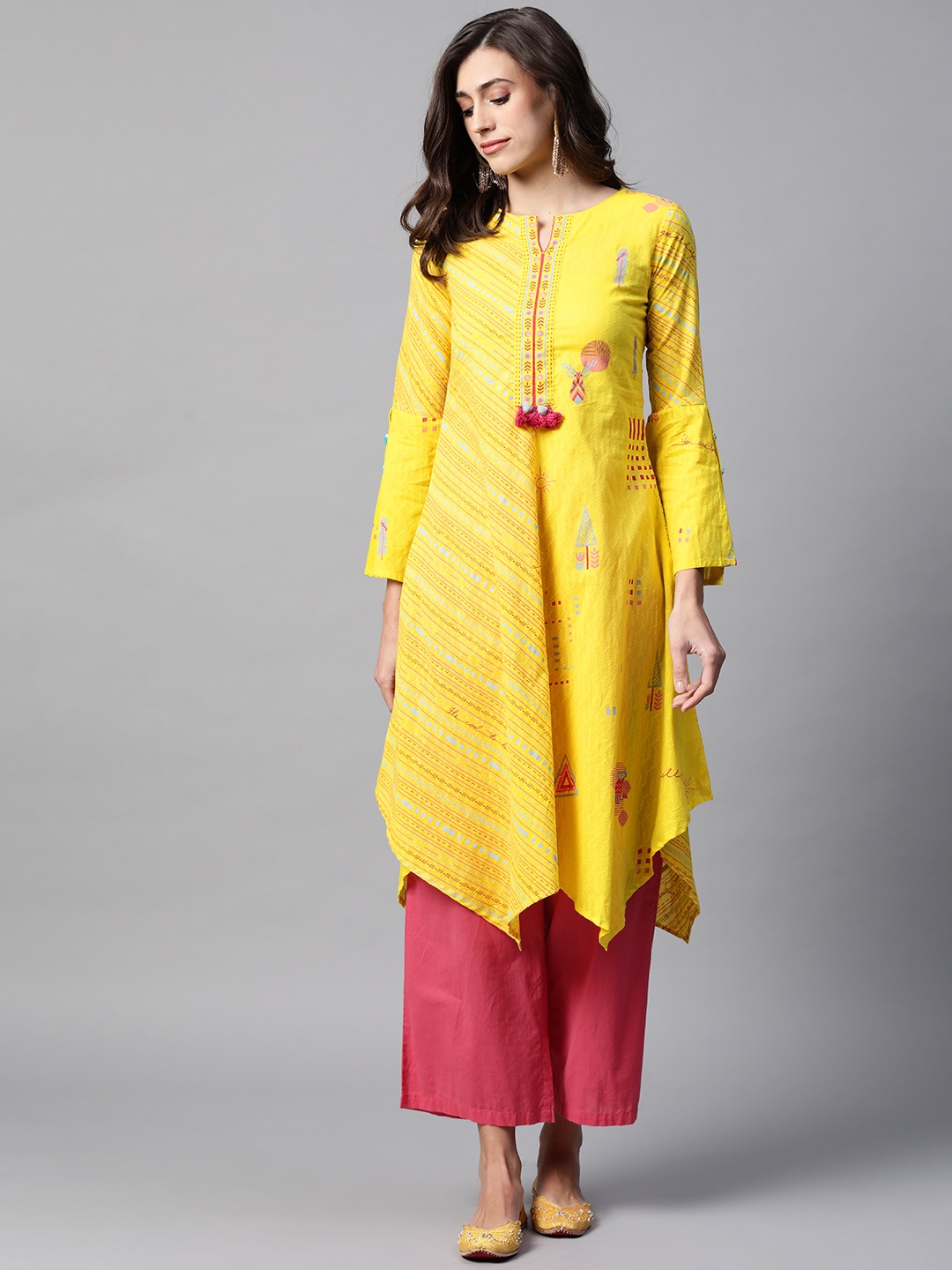 

Rangriti Women Yellow Ethnic Motifs Printed Kurta
