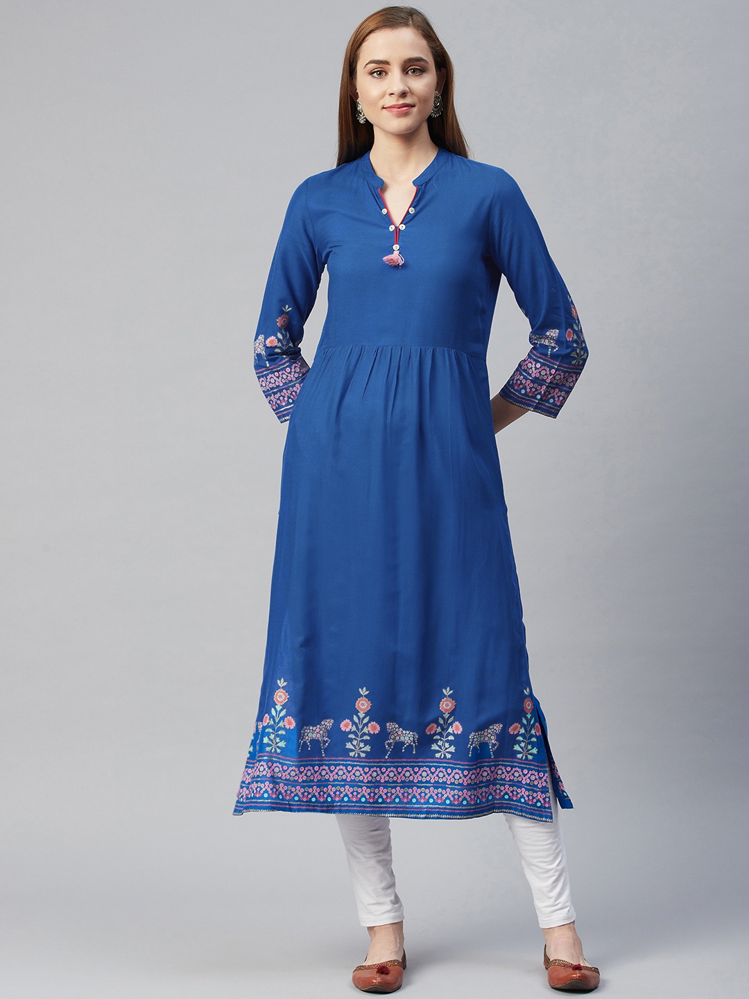 

Rangriti Women Blue Ethnic Motifs Printed Kurta