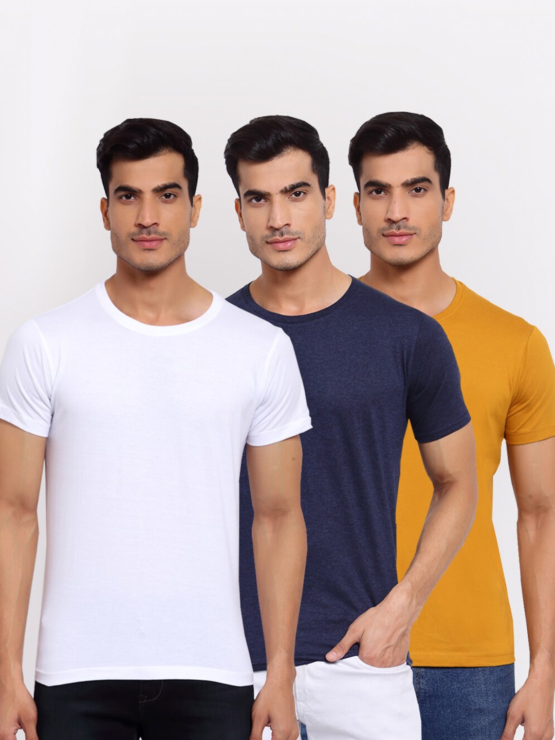 

FERANOID Men White 3 V-Neck Pockets T-shirt