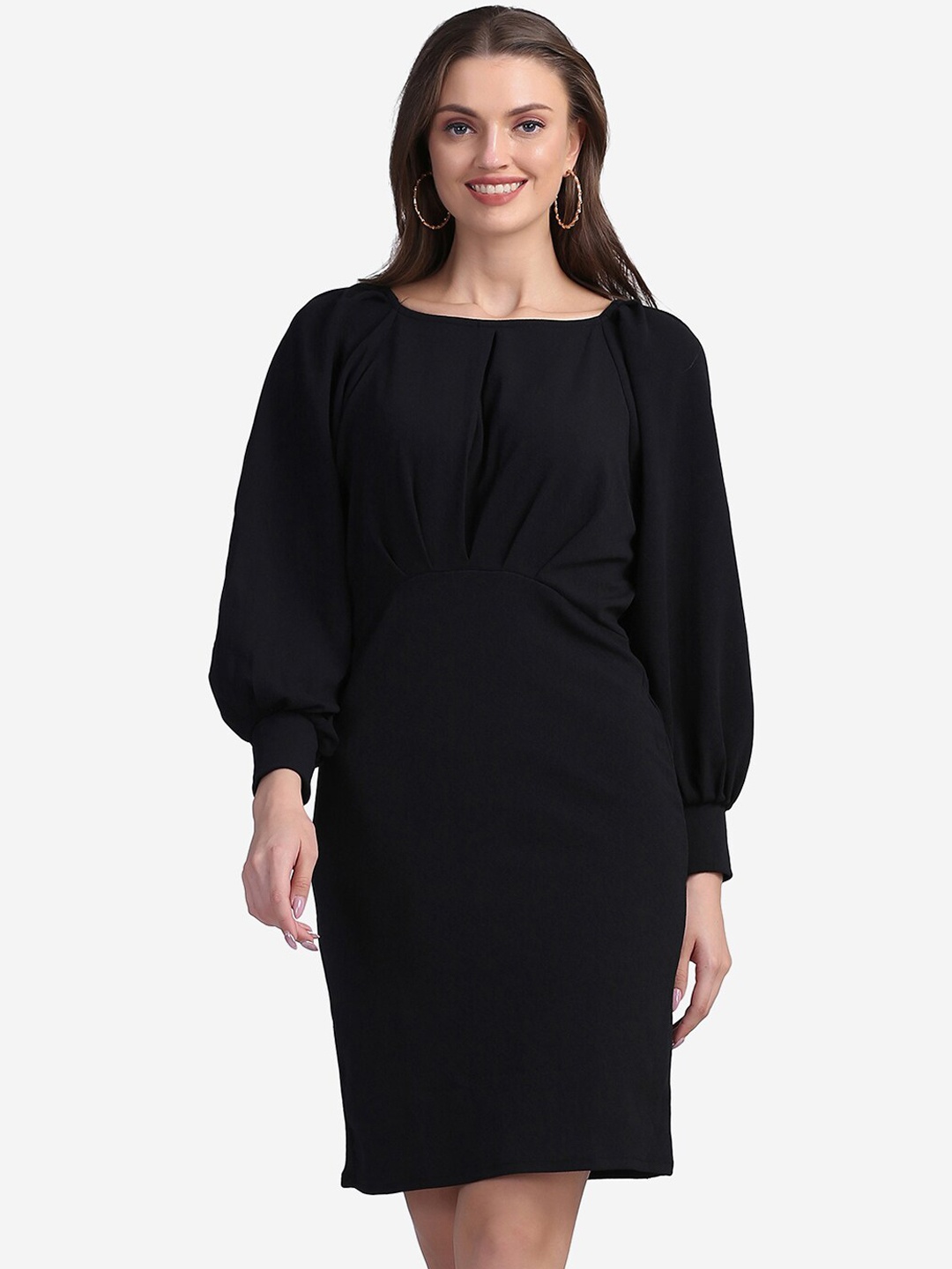 

Sugathari Black Sheath Dress