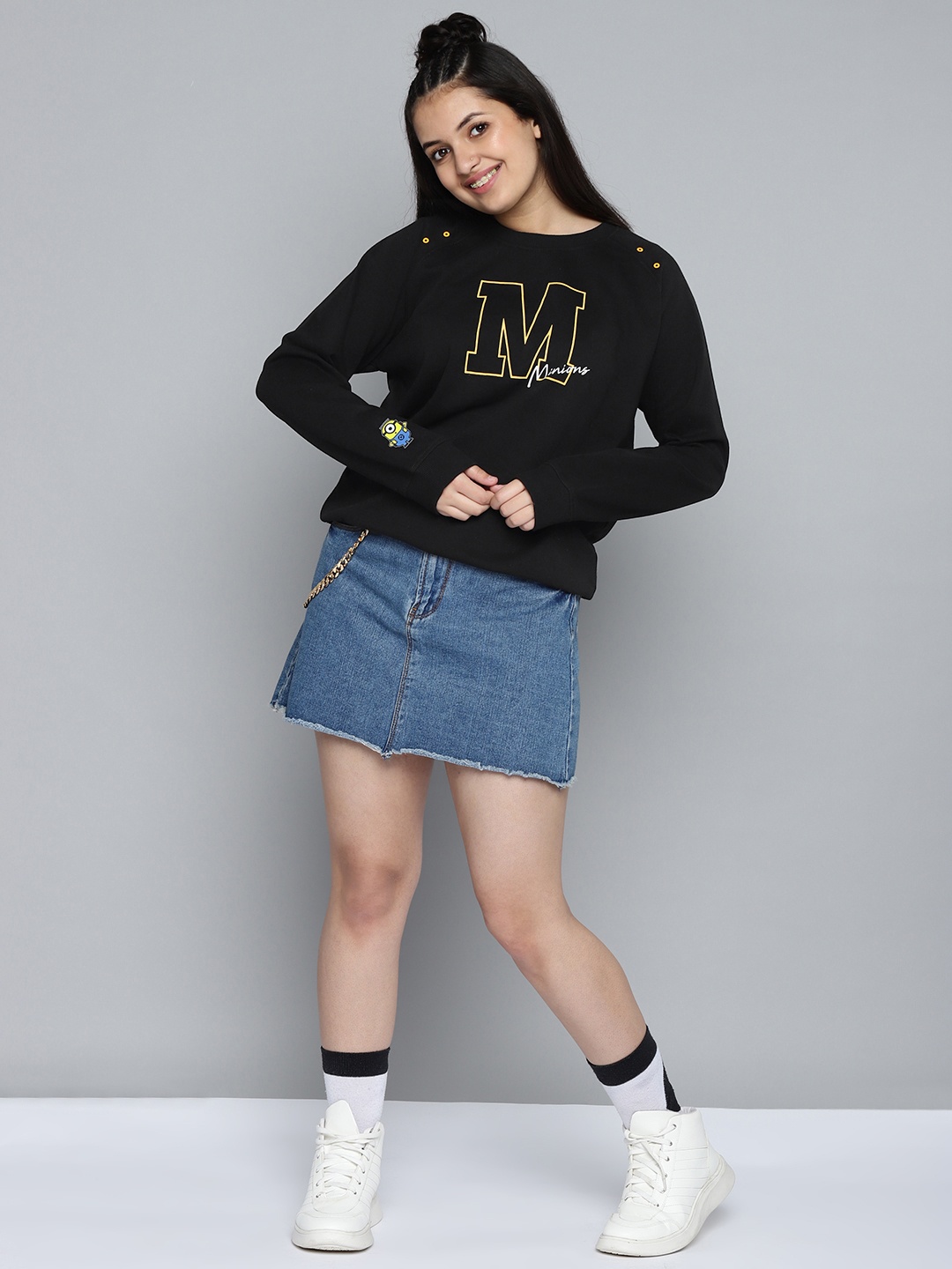 

Minions by Kook N Keech Teens Girls Black Printed Sweatshirt