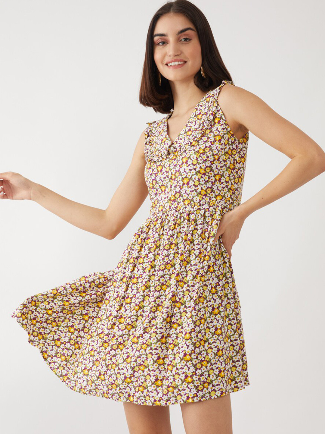 

Zink London Purple & White Floral Dress