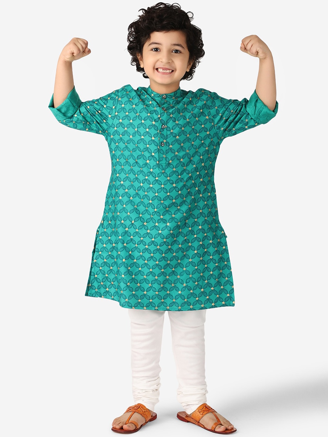 

Fabindia Boys Green & Gold-Toned Geometric Printed Kurta