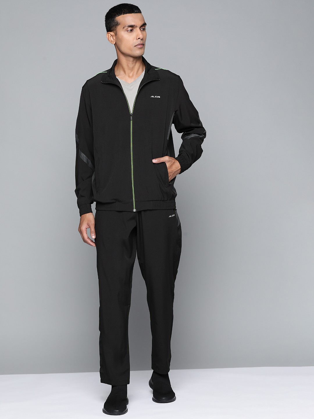 

Alcis Men Black Solid Black Tracksuits