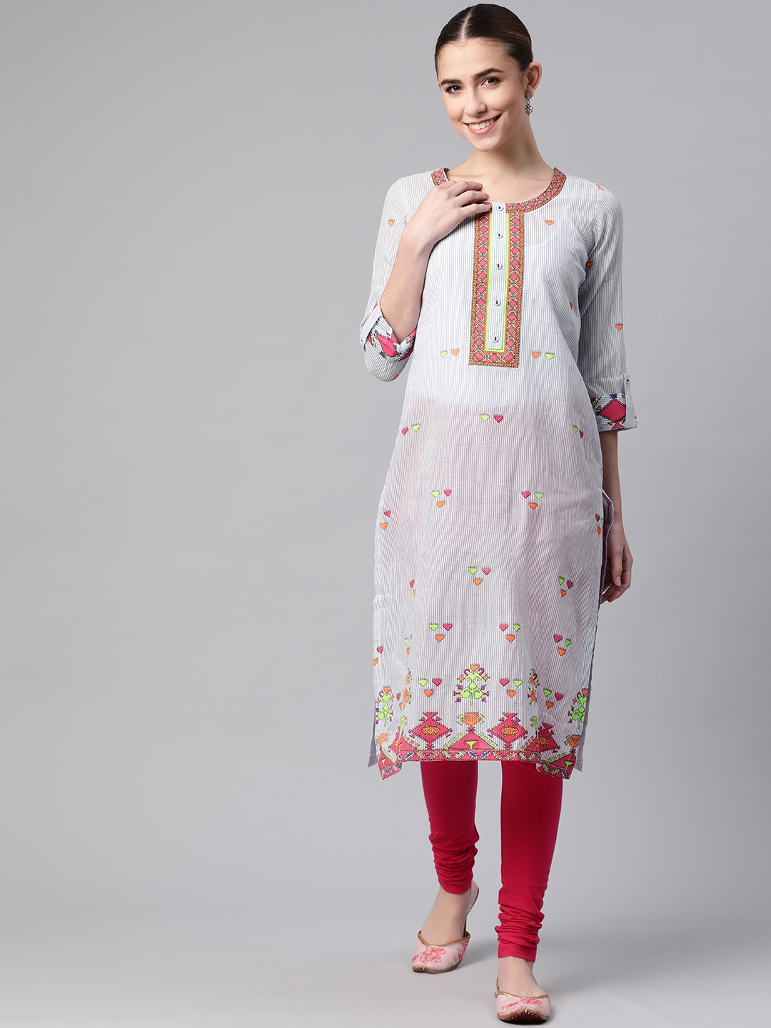 

Rangriti Women Blue & Black Embroidered Straight Kurta