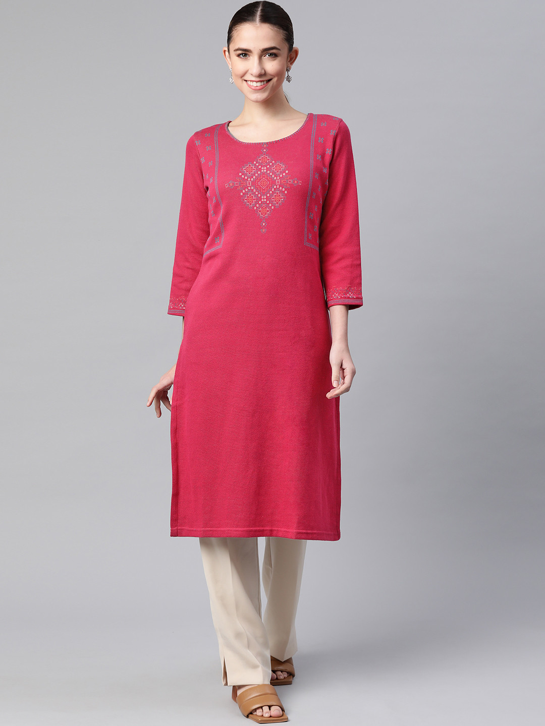 

Rangriti Women Pink Embroidered Winter Kurta