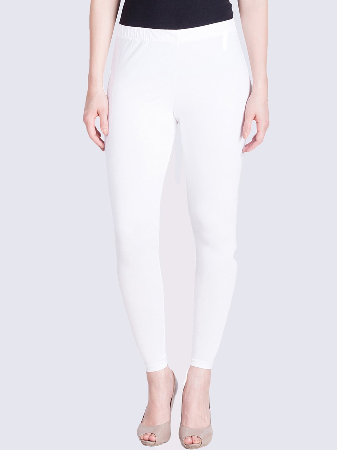 

LYRA Women White Solid Ankle-Length Cotton Leggings