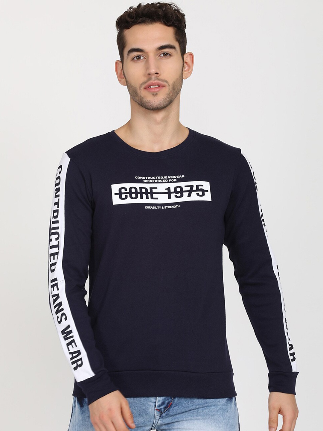 

V2 Value & Variety Men Navy Blue Pockets T-shirt