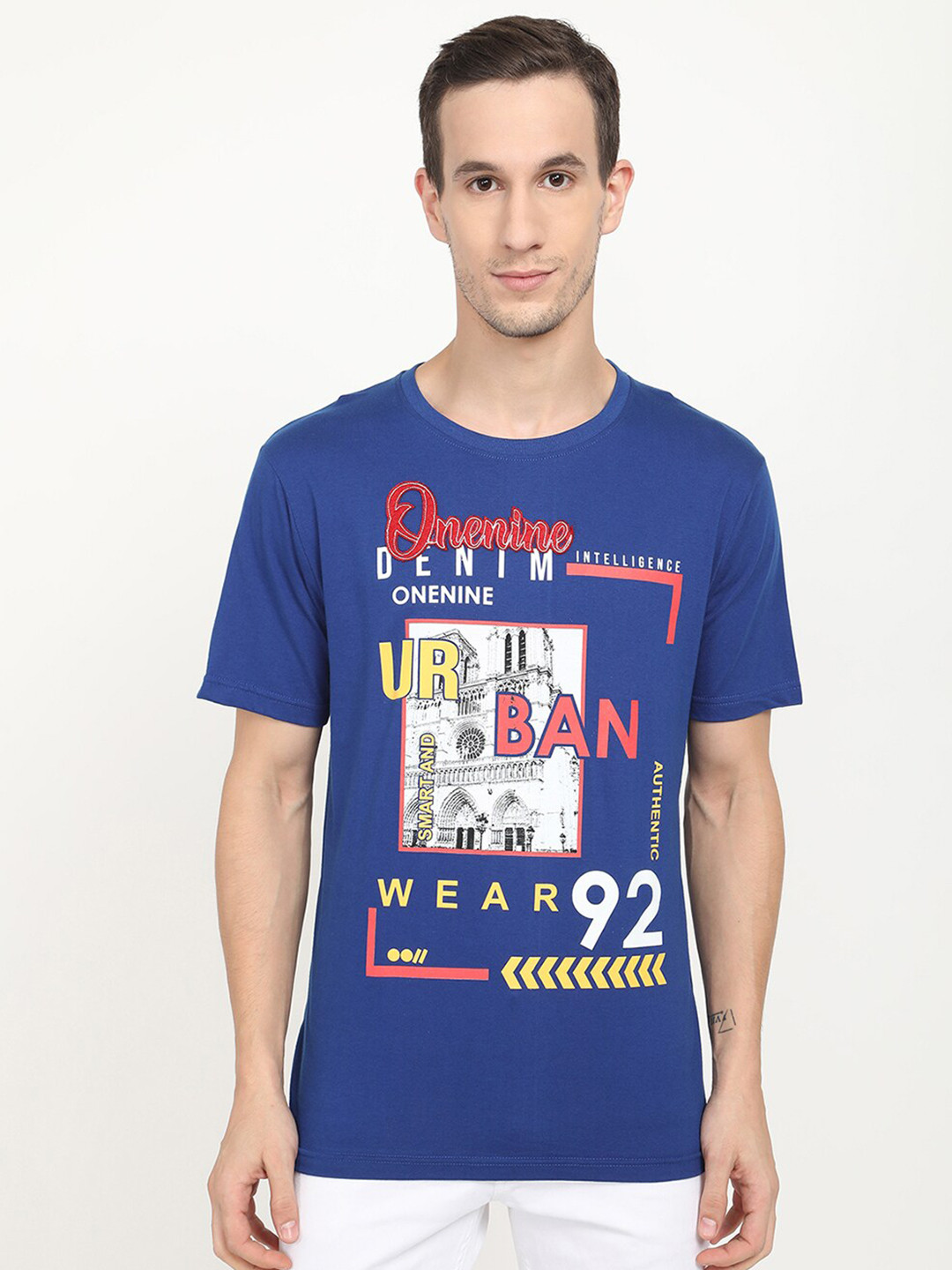 

V2 Value & Variety Men Blue Printed T-shirt