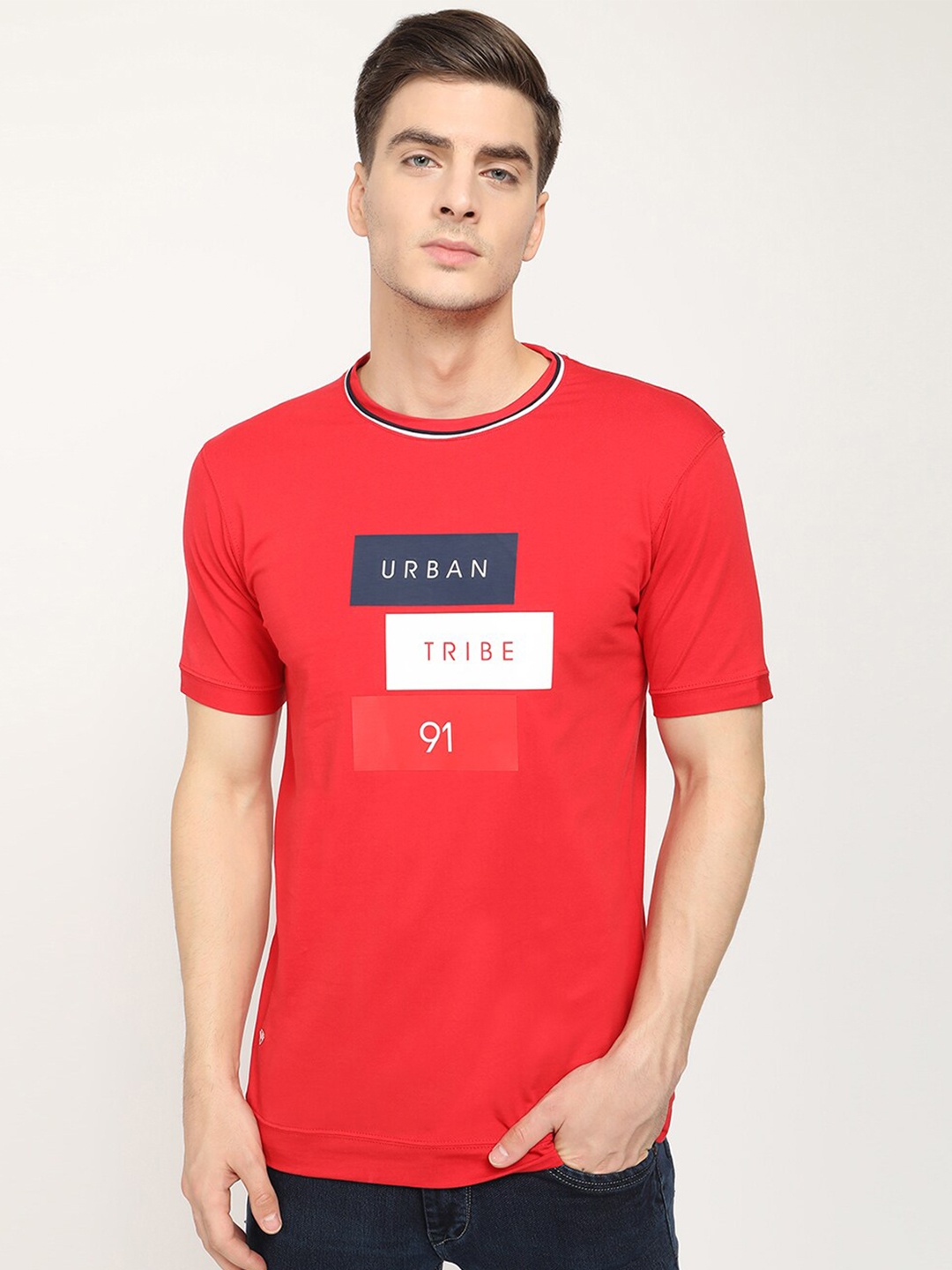 

V2 Value & Variety Men Red Printed T-shirt