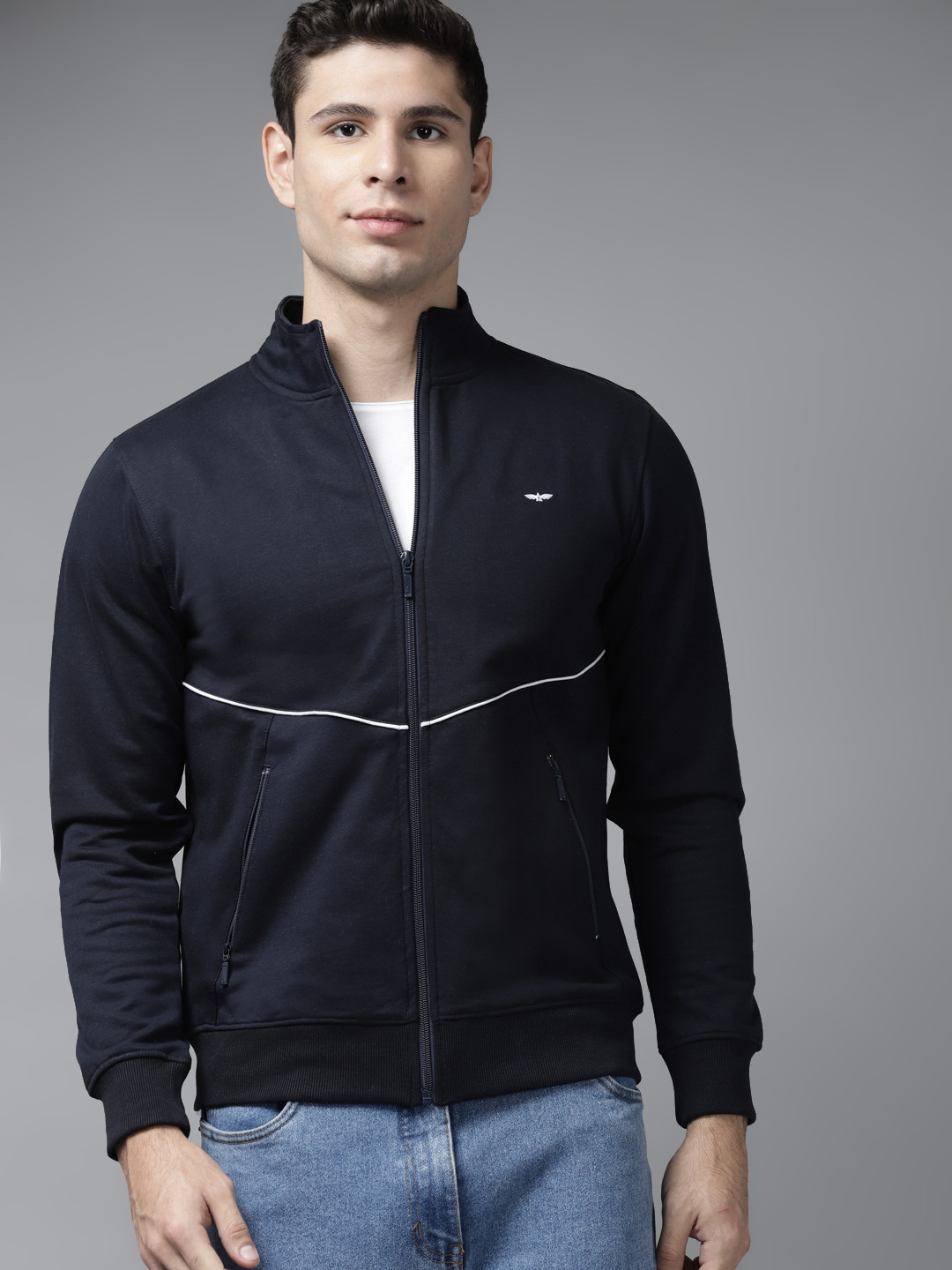 

Park Avenue Men Navy Blue Solid Sweatshirt