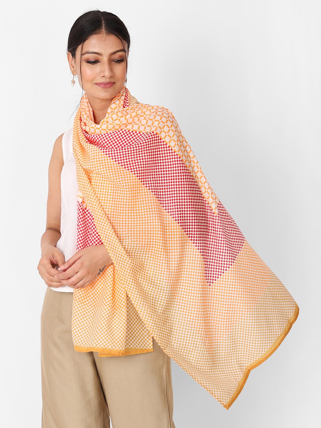 

Fabindia FabBasic Women Yellow & Pink Geometric Printed Stole