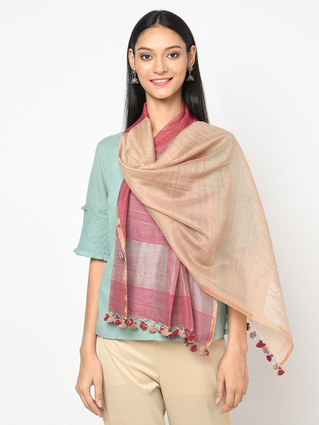 

Fabindia Women Pink & Peach-Coloured Cotton Striped Stole