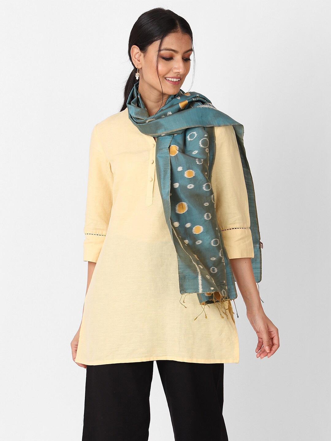 

Fabindia Women Blue & Yellow Printed Stole