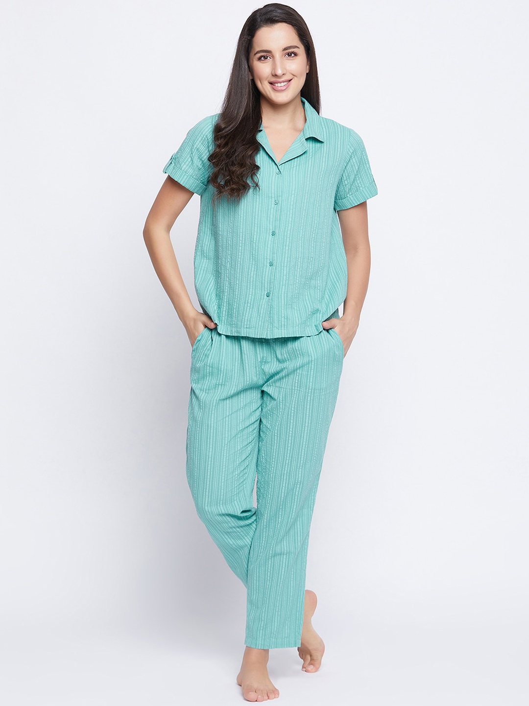 

Clovia Women Green Striped Night suit