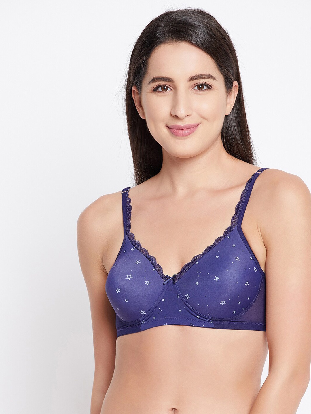 

Clovia Blue & White Geometric T-shirt Bra Lightly Padded