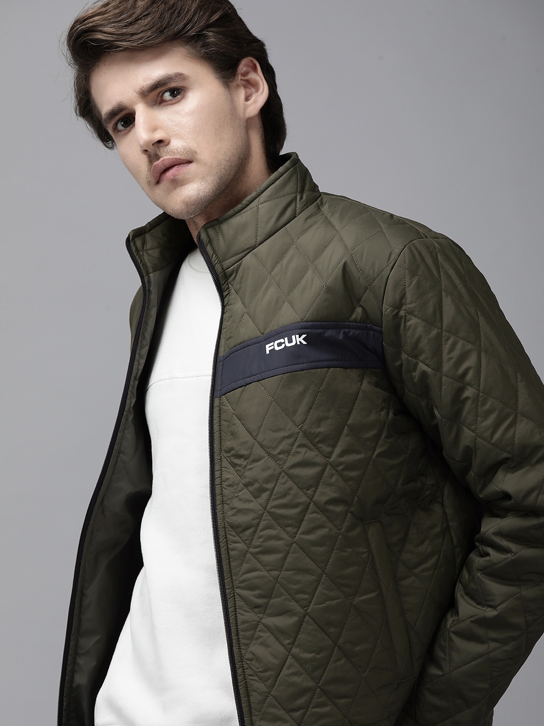 

French Connection Men Olive Green Quilted Jacket