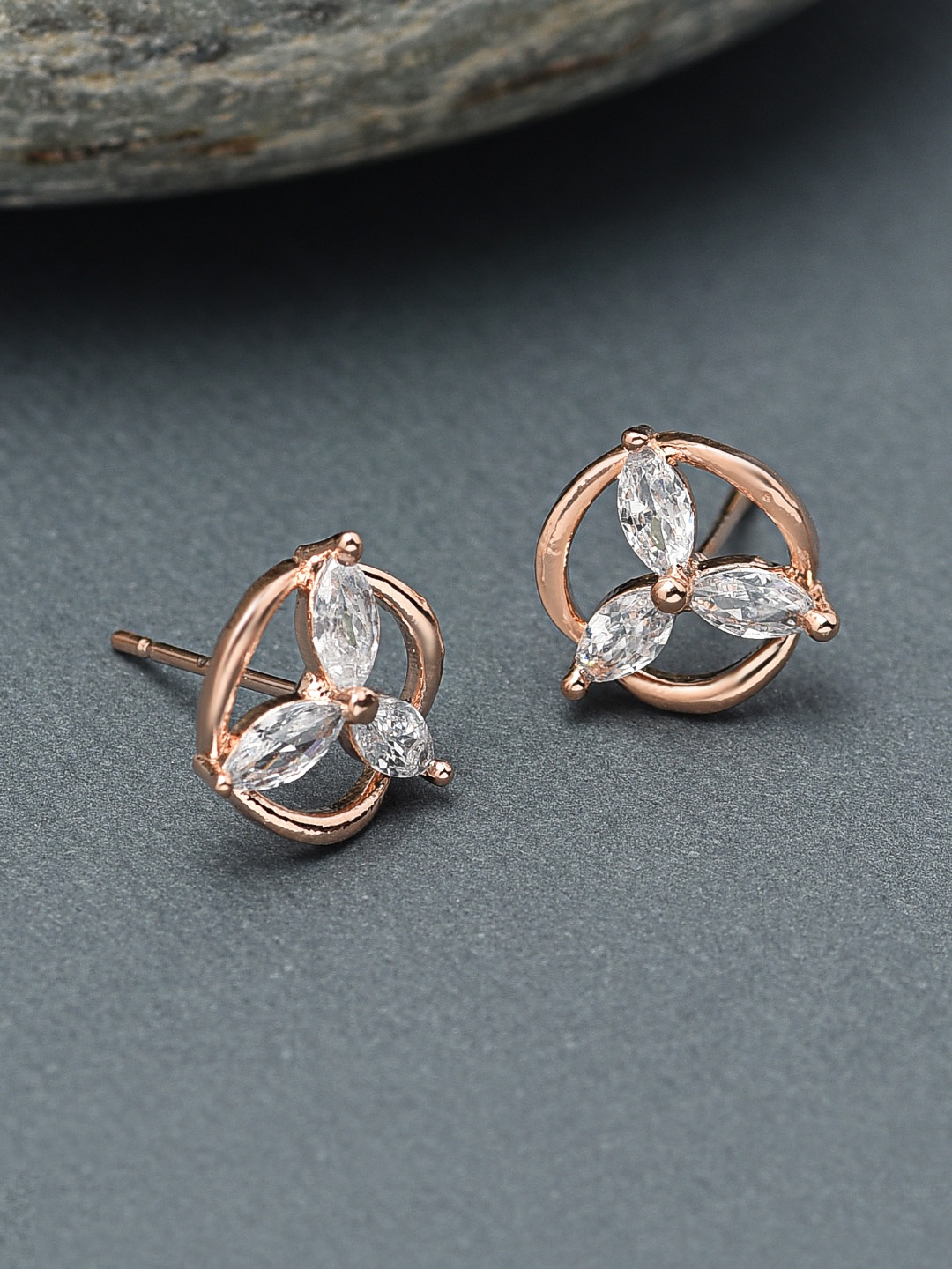 

AMI Rose Gold Contemporary Studs Earrings