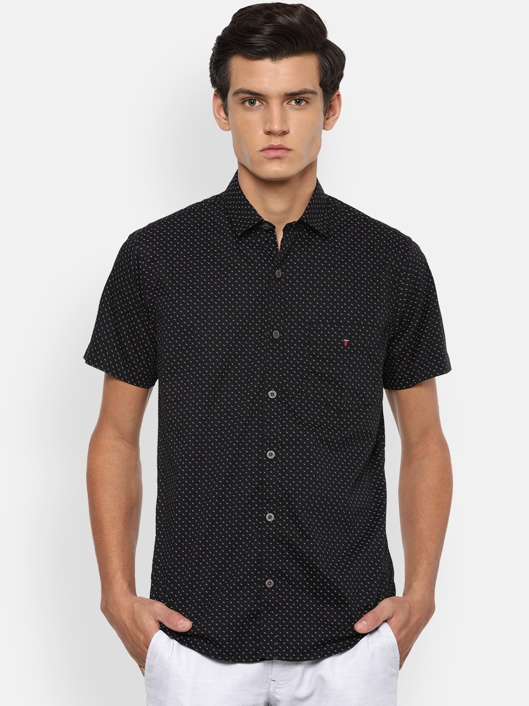 

Louis Philippe Sport Men Black Slim Fit Opaque Printed Casual Shirt
