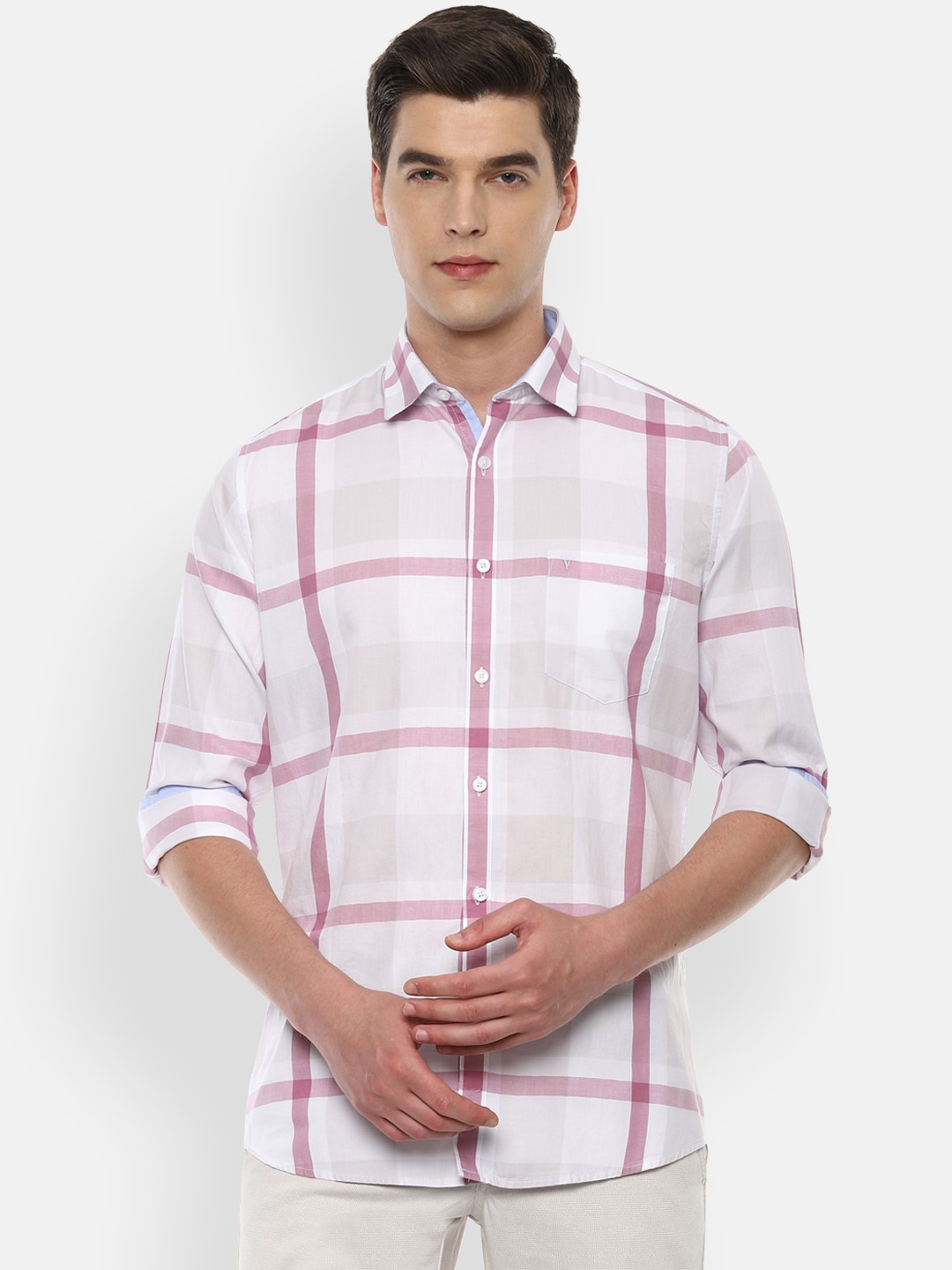 

Van Heusen Sport Men White & Pink Slim Fit Opaque Checked Pure Cotton Casual Shirt