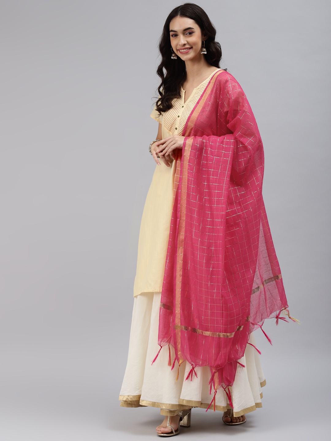 

mokshi Pink Checked Art Silk Dupatta with Zari