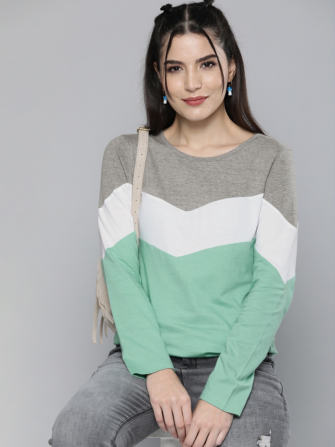 

HERE&NOW Women Green & White Colourblocked Pure Cotton Long SleevesT-shirt