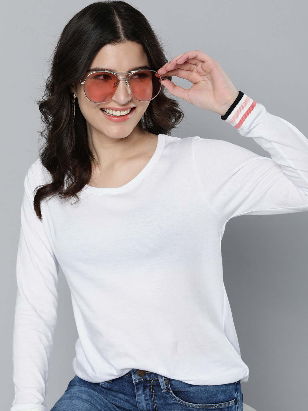 

HERE&NOW Women White Solid Round-Neck Casual T-shirt