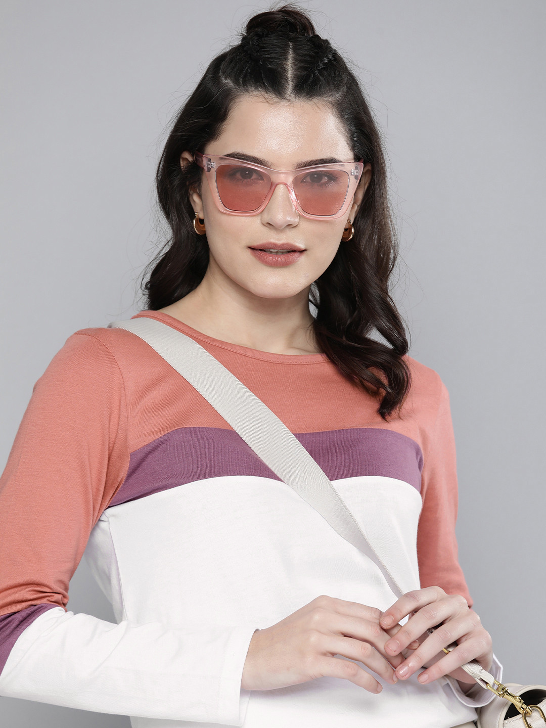 

HERE&NOW Women White & Pink Colourblocked Round Neck Pure Cotton T-shirt