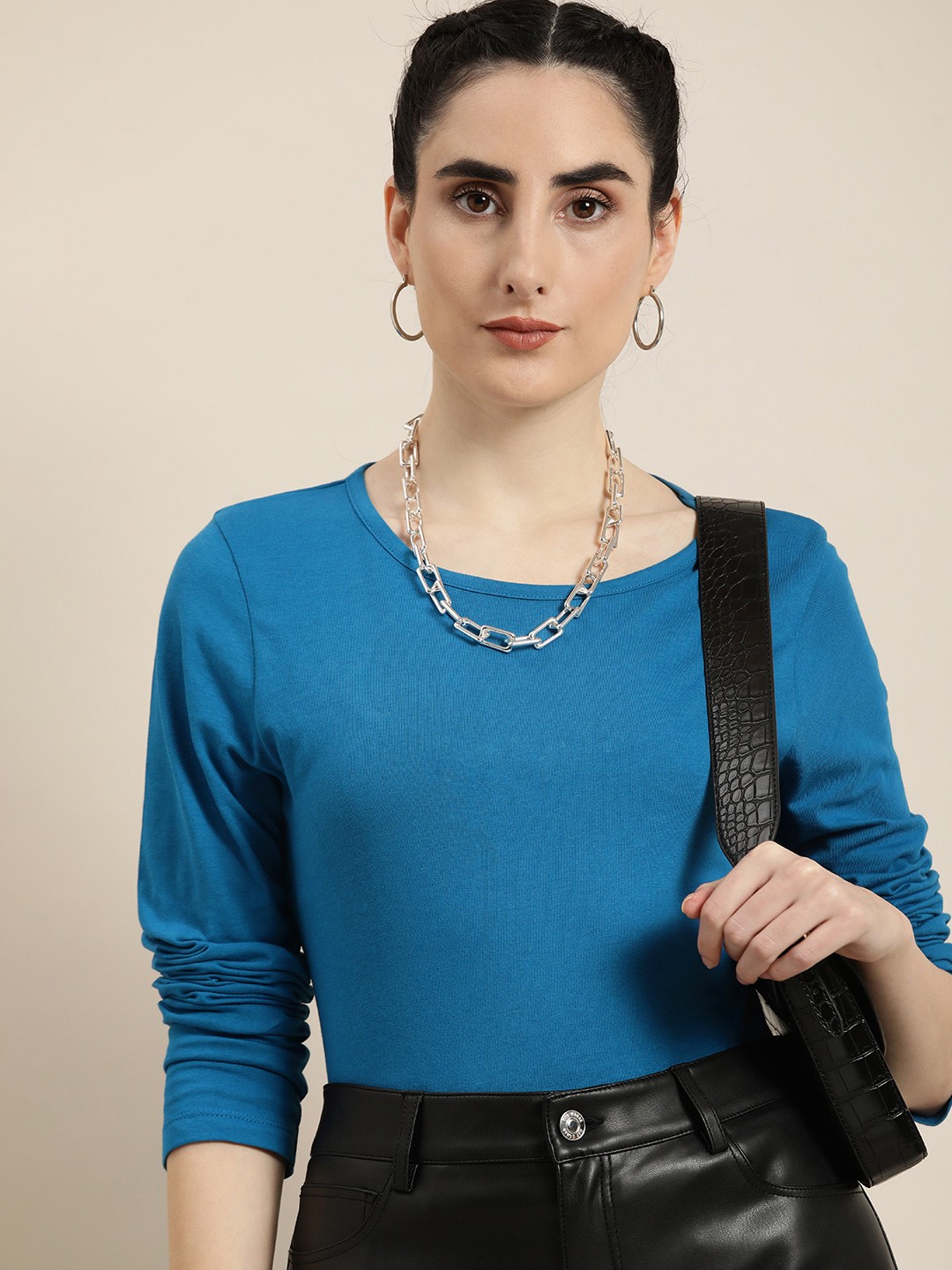 

Moda Rapido Women Teal Blue Solid Pure Cotton T-shirt