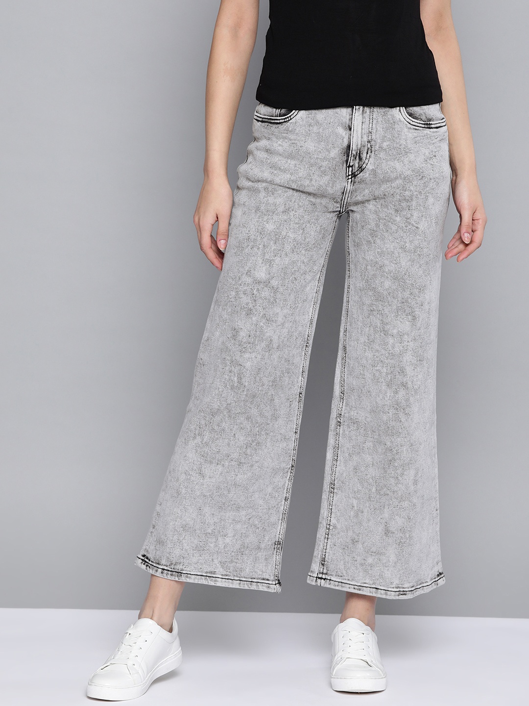

Mast & Harbour Women Grey Wide Leg Heavy Fade Stretchable Jeans