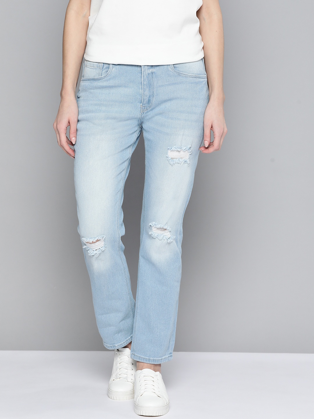

Mast & Harbour Women Blue Straight Fit Mildly Distressed Light Fade Stretchable Jeans