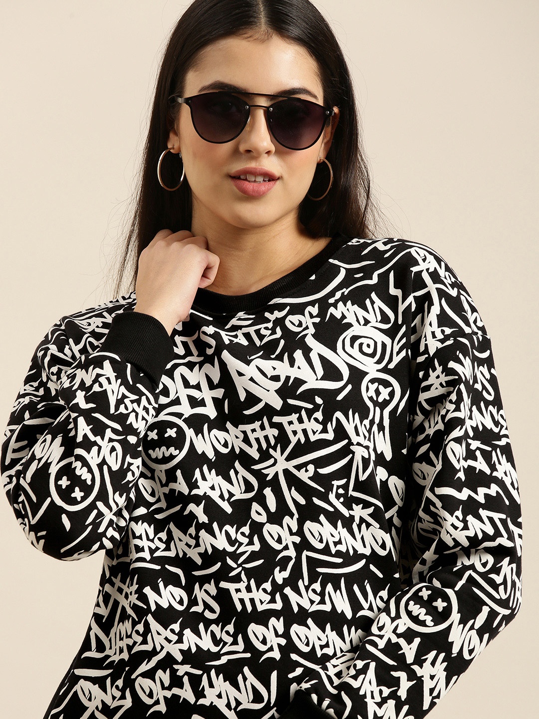 

Difference of Opinion Women Black & White Printed Sweatshirt
