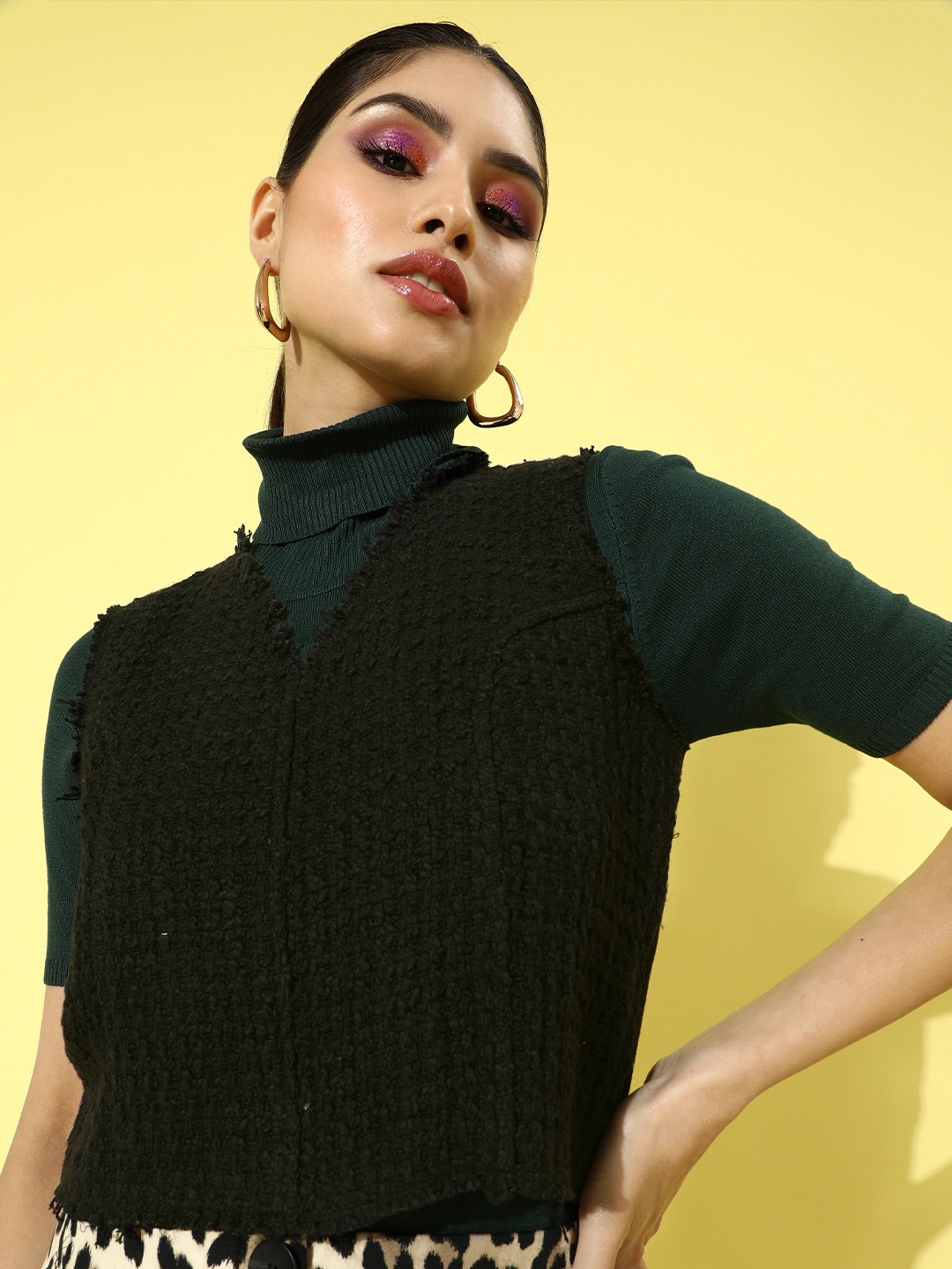 

SASSAFRAS Women Black Self-Design Tweed Top