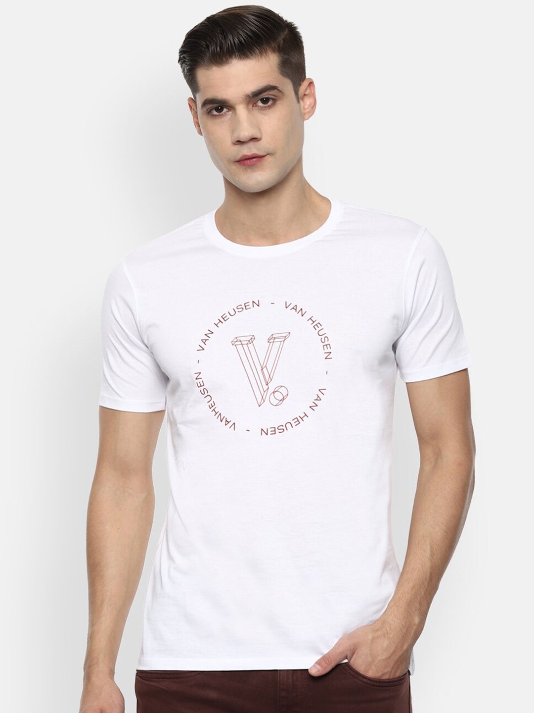 

V Dot Men White & Brown Brand Logo Printed T-shirt