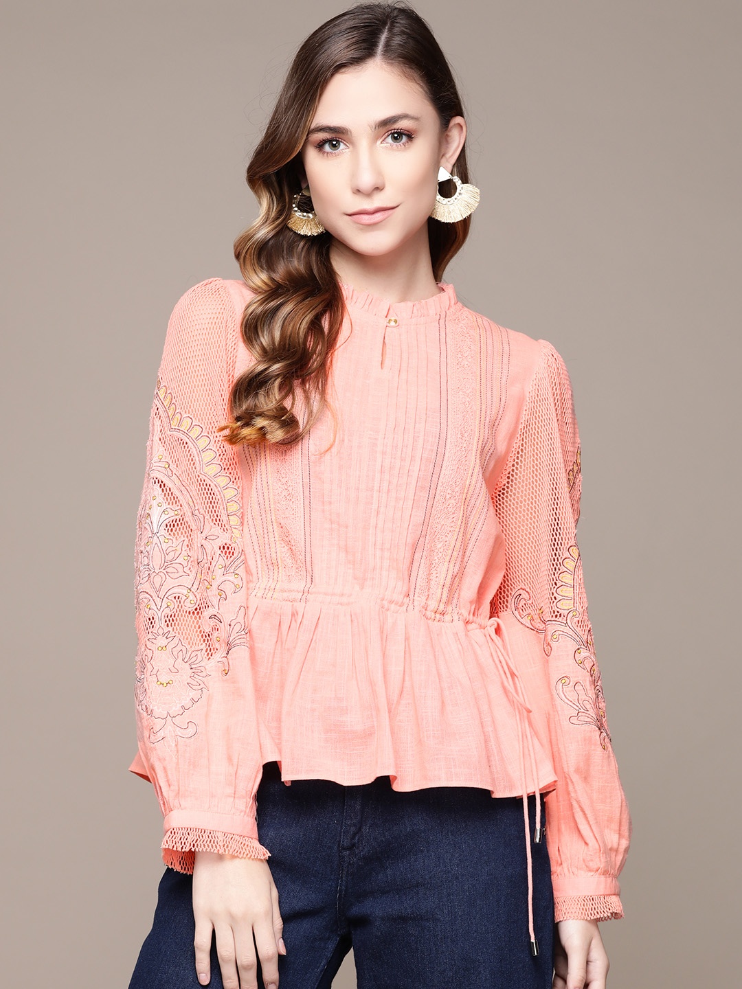 

Label Ritu Kumar Pink Mandarin Collar Regular Top