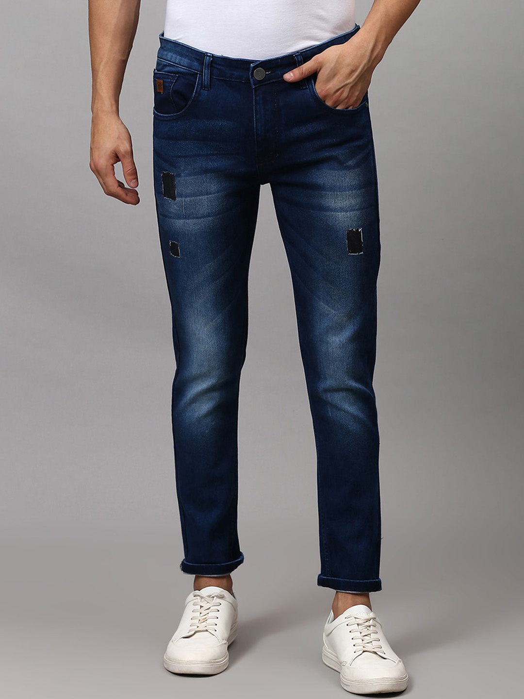 

Campus Sutra Men Blue Slim Fit Low Distress Light Fade Stretchable Jeans