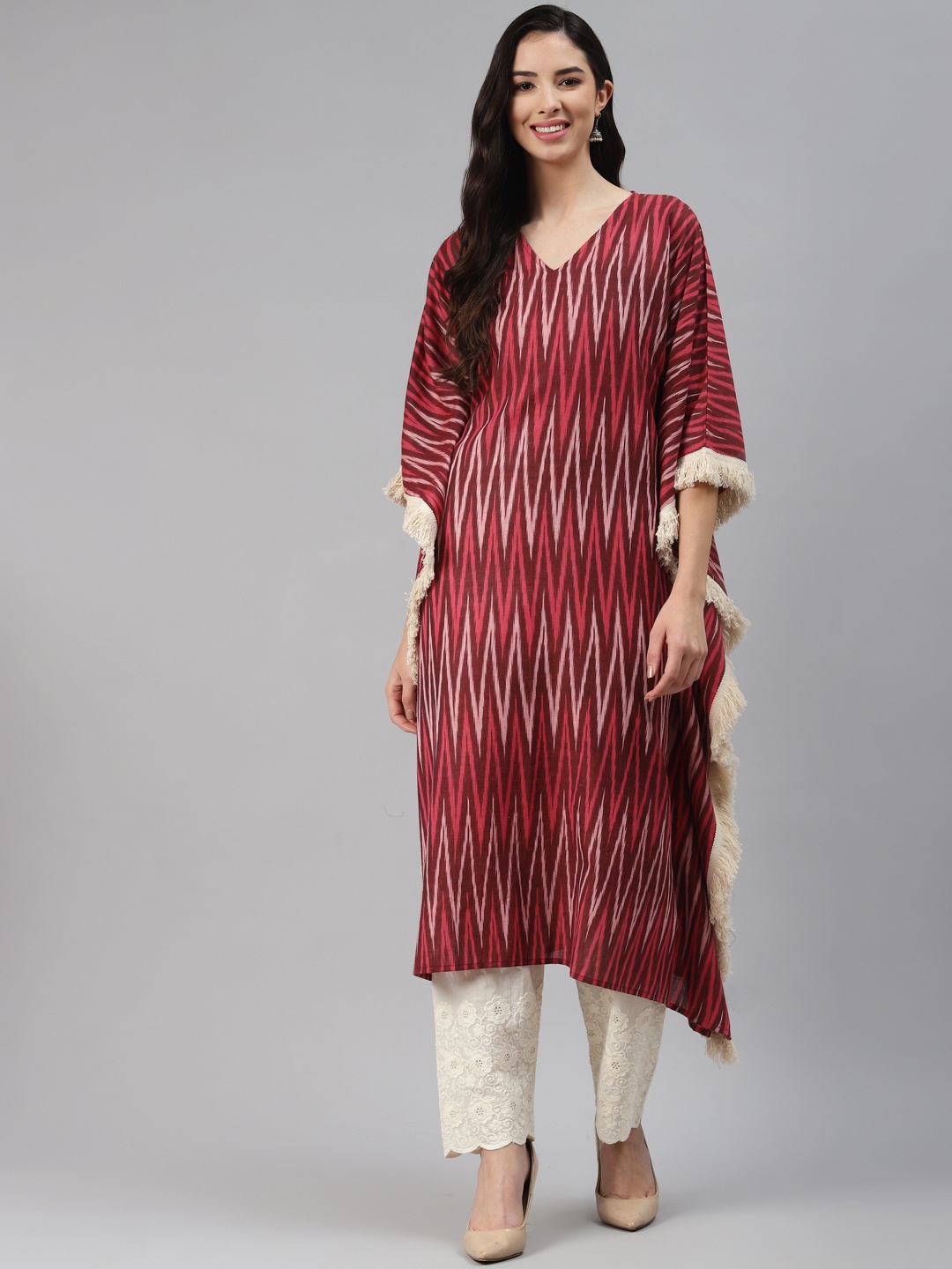 

Silai Bunai Women Red & Maroon Flared Sleeves Kaftan Kurta