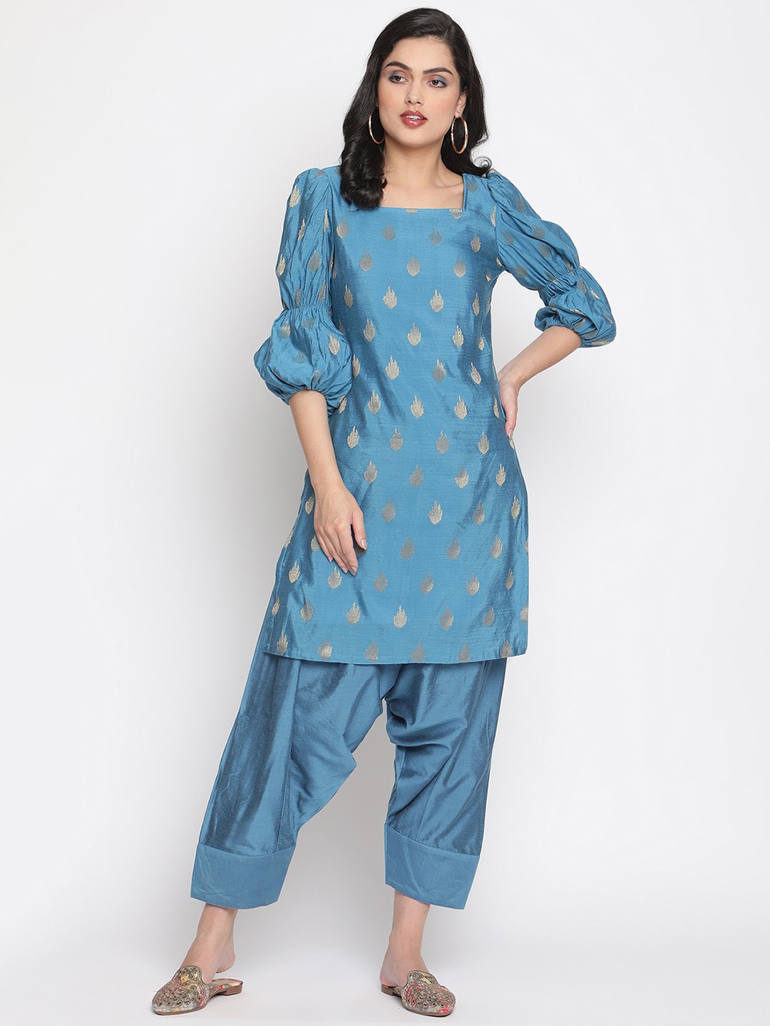 

Abhishti Ethnic Motifs Woven Design Jacquard Banarasi Kurta, Blue